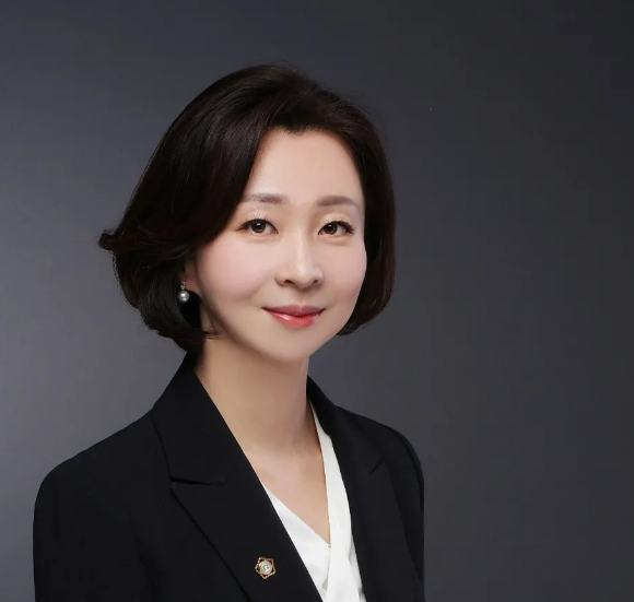 한진화 변호사 사진